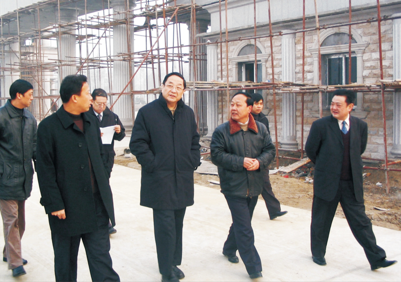 2005年1月14日，中共中央政治局委員、湖北省委書(shū)記俞正聲來(lái)公司調(diào)研